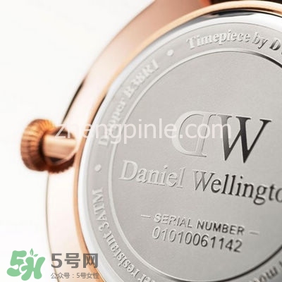 dw丹尼爾惠靈頓手表怎么調(diào)時(shí)間？dw手表怎么沒(méi)有日期