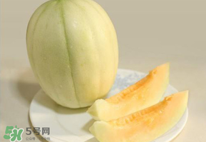 甜瓜能和酸奶一起吃嗎？吃完甜瓜可以喝酸奶嗎？