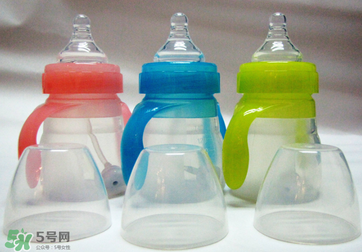 硅膠奶瓶多久換一次？硅膠奶瓶需要換嗎？