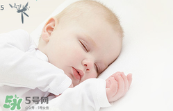 嬰兒蚊香液對(duì)寶寶有害嗎？嬰兒蚊香液能不能給寶寶用