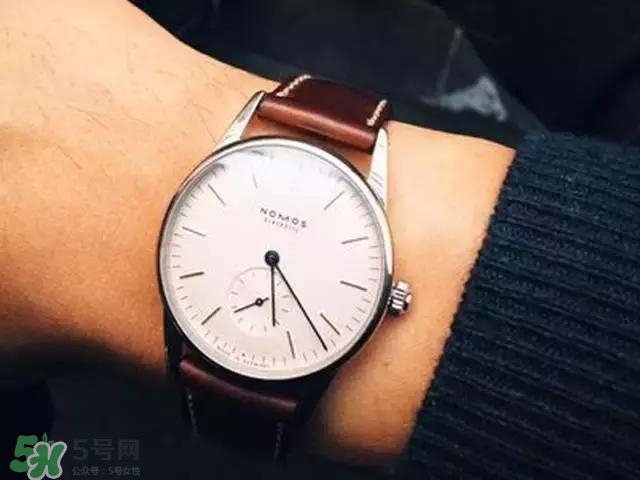 dw手表和天梭哪個好？dw手表和天梭手表哪個檔次高？