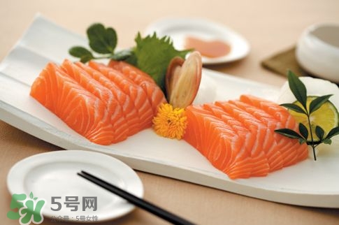 孕婦可以吃三文魚嗎？孕婦可以吃三文魚壽司嗎？