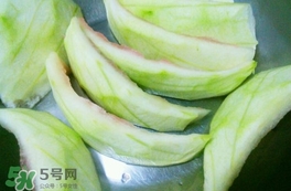 西瓜皮敷臉有什么作用？西瓜皮敷臉有什么好處