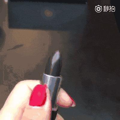 紀(jì)梵希雙色唇膏口紅什么時候上市？紀(jì)梵希雙色唇膏上市時間
