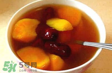 月經期間喝紅糖水好嗎？女性月經期喝紅糖水好嗎