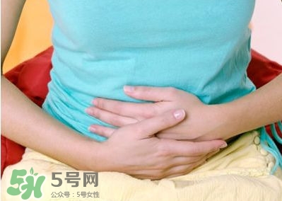 月經(jīng)少而黑什么原因？月經(jīng)少而黑怎么調(diào)理