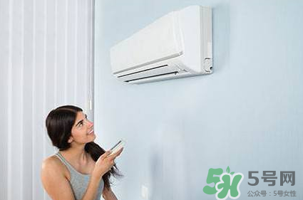 夏天坐月子可以吹風(fēng)扇嗎？夏天風(fēng)扇能不能給產(chǎn)婦用？