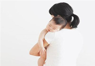 夏天坐月子可以天天洗澡嗎？夏季坐月子能洗澡嗎？