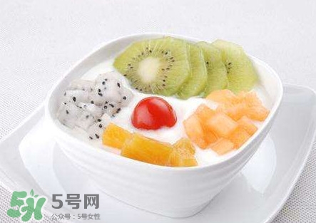 蓮霧能和酸奶一起吃嗎？酸奶可以和蓮霧一起吃嗎？
