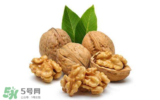 核桃仁怎么保存？核桃仁生吃好還是熟吃好？