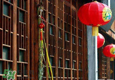 艾草掛門上是什么意思？艾草放門口什么作用？