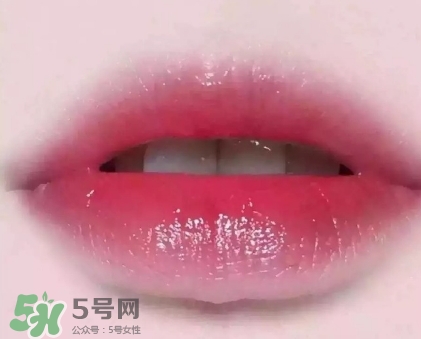 嬌蘭小黑裙唇膏口紅007多少錢？嬌蘭小黑裙007專柜價(jià)