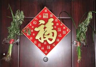 艾草掛門上是什么意思？艾草放門口什么作用？
