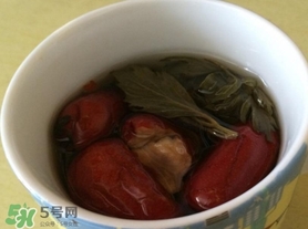 艾葉是什么植物？艾葉和艾草是一回事嗎？