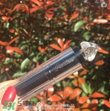 嬌蘭小黑裙003好看嗎？嬌蘭小黑裙唇膏003試色