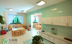 米雅上的幼兒園是哪一家？卡爾安娜國際兒童會館怎么樣？