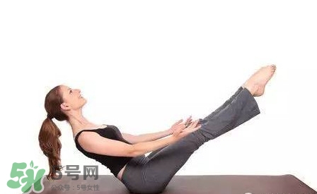 初學(xué)普拉提和瑜伽哪個(gè)好？初學(xué)瑜伽需要準(zhǔn)備什么
