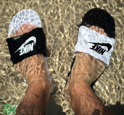 耐克鴛鴦拖鞋正品多少錢？nike鴛鴦拖鞋專柜價格