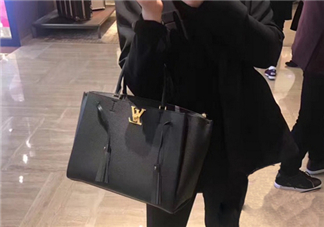 lv lockmeto流蘇手提包正品多少錢？lv新款流蘇包專柜價格