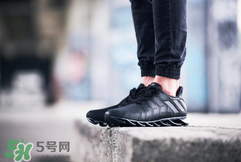 adidas springblade最新款多少錢？阿迪達(dá)斯刀鋒戰(zhàn)士專柜價(jià)格
