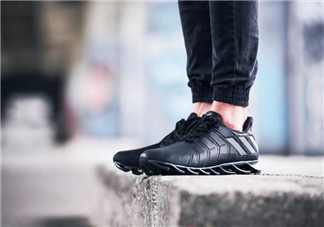 adidas springblade最新款多少錢？阿迪達斯刀鋒戰(zhàn)士專柜價格