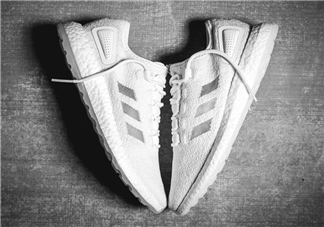 adidas夜光三方聯(lián)名在哪買？阿迪達斯夜光三方聯(lián)名發(fā)售店鋪