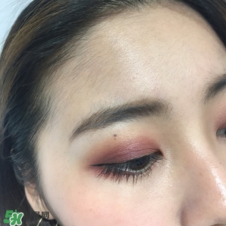 anastasia眼影怎么畫？anastasia眼影盤畫法