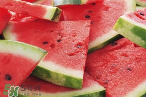 桃子和西瓜一起吃會中毒嗎？桃子和西瓜能一起吃嗎？