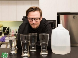 30天不喝飲料，妹子的對比照令人震驚 喝白開水的好處