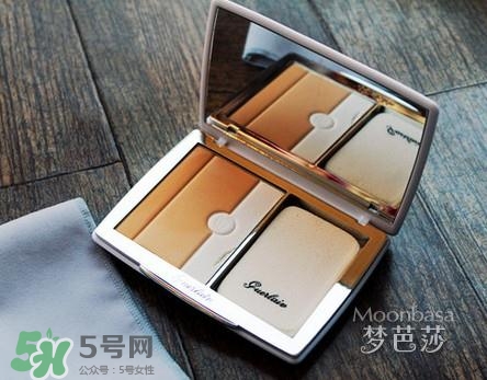 嬌蘭和迪奧粉餅?zāi)膫€(gè)好？嬌蘭和dior迪奧粉餅對比