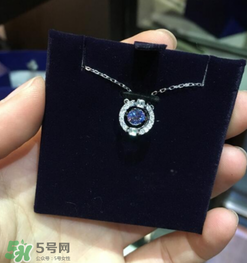 施華洛世奇跳動(dòng)的心項(xiàng)鏈多少錢？施華洛世奇跳動(dòng)的心專柜價(jià)格