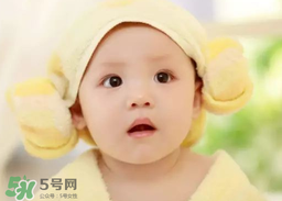 寶寶中暑的癥狀是什么？寶寶夏天如何判斷是否中暑？