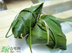 包粽子用什么糯米？包粽子的糯米要泡多久？