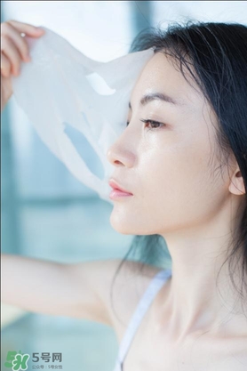 百雀羚三生花面膜怎么用？百雀羚三生花面膜用完要洗嗎？
