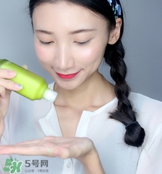 百雀羚三生花爽膚水怎么樣？百雀羚三生花爽膚水多少錢？