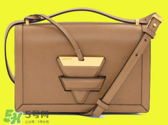 loewe三角包怎么看真假？羅意威巴塞羅那三角包真假辨別