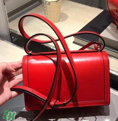 loewe三角包怎么看真假？羅意威巴塞羅那三角包真假辨別