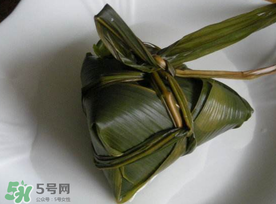 包粽子一斤米放多少鹽？包粽子的米要放鹽嗎？