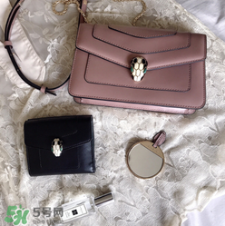 寶格麗蛇頭包有哪幾種尺寸？寶格麗蛇頭包尺寸介紹
