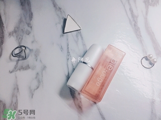 espie rouge唇膏多少錢？ES蘆薈維他命E潤唇膏價(jià)格