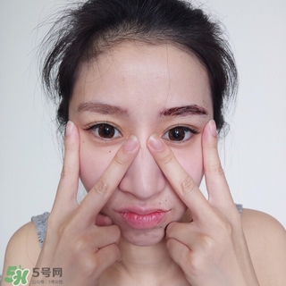 眉膠怎么用？眉膠正確方法圖解