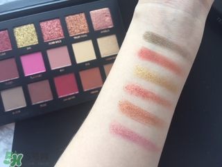 huda beauty眼影怎么畫？huda beauty眼影盤教程
