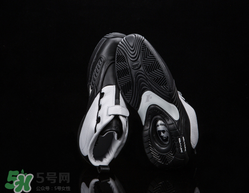 reebok answer4復刻版在哪買？銳步艾弗森戰(zhàn)靴復刻哪里有賣？
