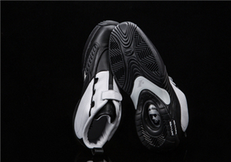 reebok answer4復(fù)刻版在哪買？銳步艾弗森戰(zhàn)靴復(fù)刻哪里有賣？