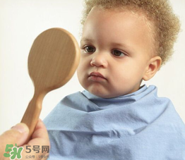 夏天寶寶能剃光頭嗎？夏天寶寶剃光頭好嗎？