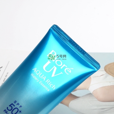 碧柔藍(lán)管防曬黑嗎？碧柔藍(lán)管是物理防曬嗎？