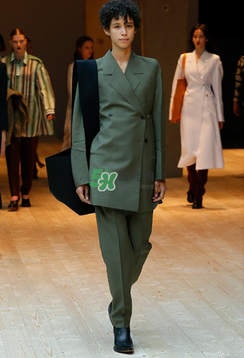 celine2017秋冬系列衣服怎么樣_好看嗎？