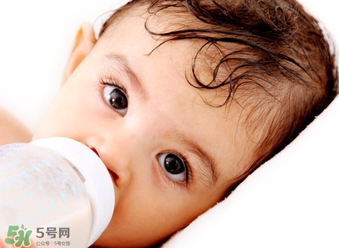 嬰兒理發(fā)注意事項(xiàng)有哪些？嬰兒多久理一次發(fā)？