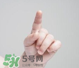寶寶指甲多久剪一次？寶寶指甲多大可以剪？