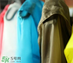 防曬衣什么顏色最防曬？防曬衣哪個顏色防曬效果好？